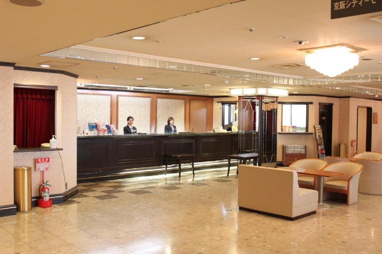 - / Vacation 74214 Hotel *