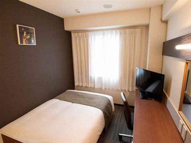 Hotel Via Shin Osaka