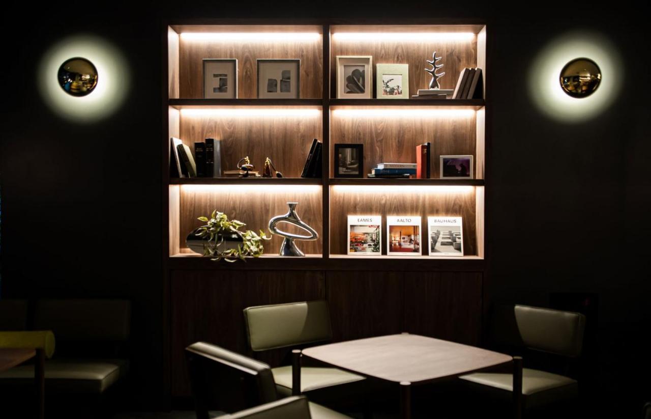 Grids Premium Namba Hotel