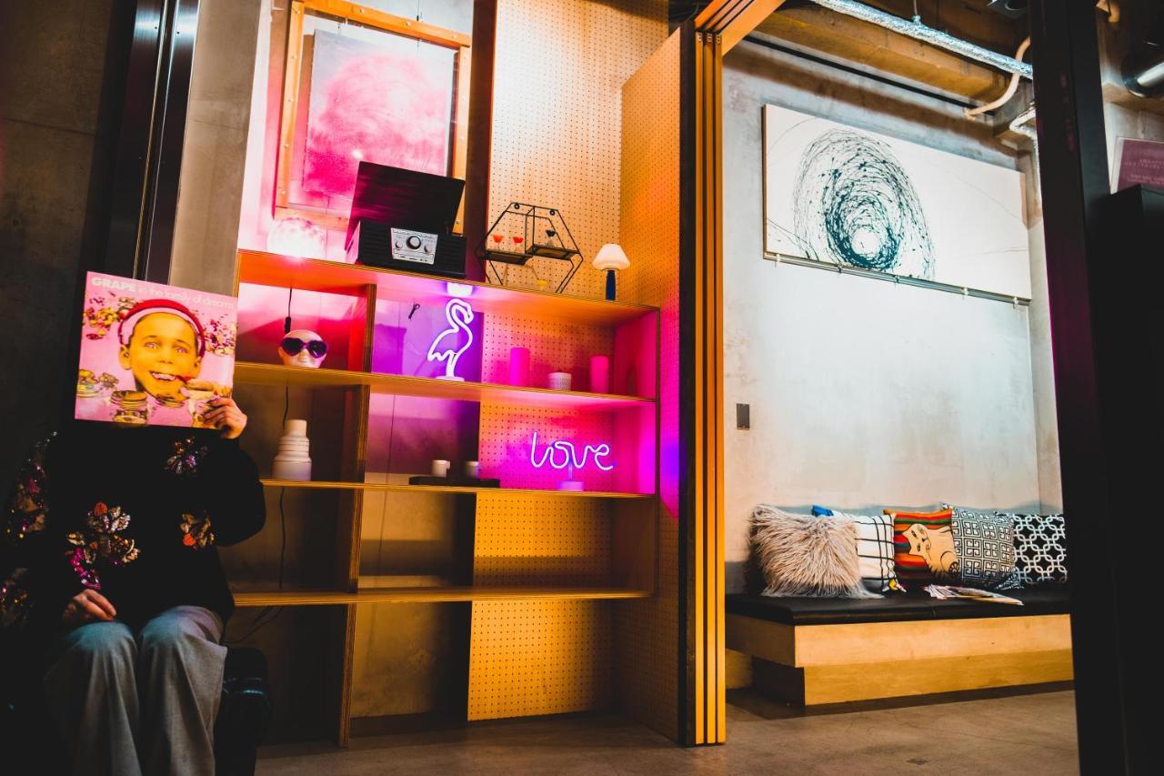 Catalyst Art Hostel Osaka