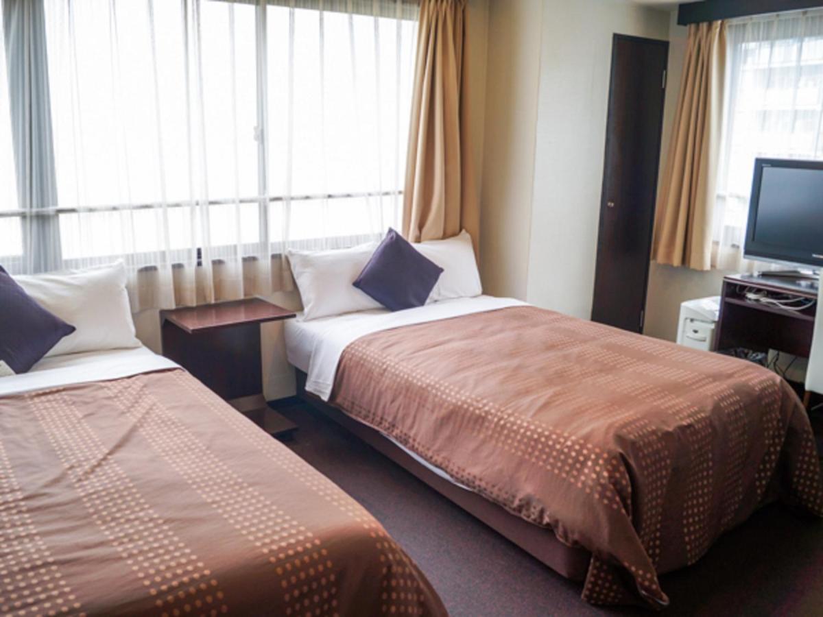 Livemax Budget Umeda Hotel 2*