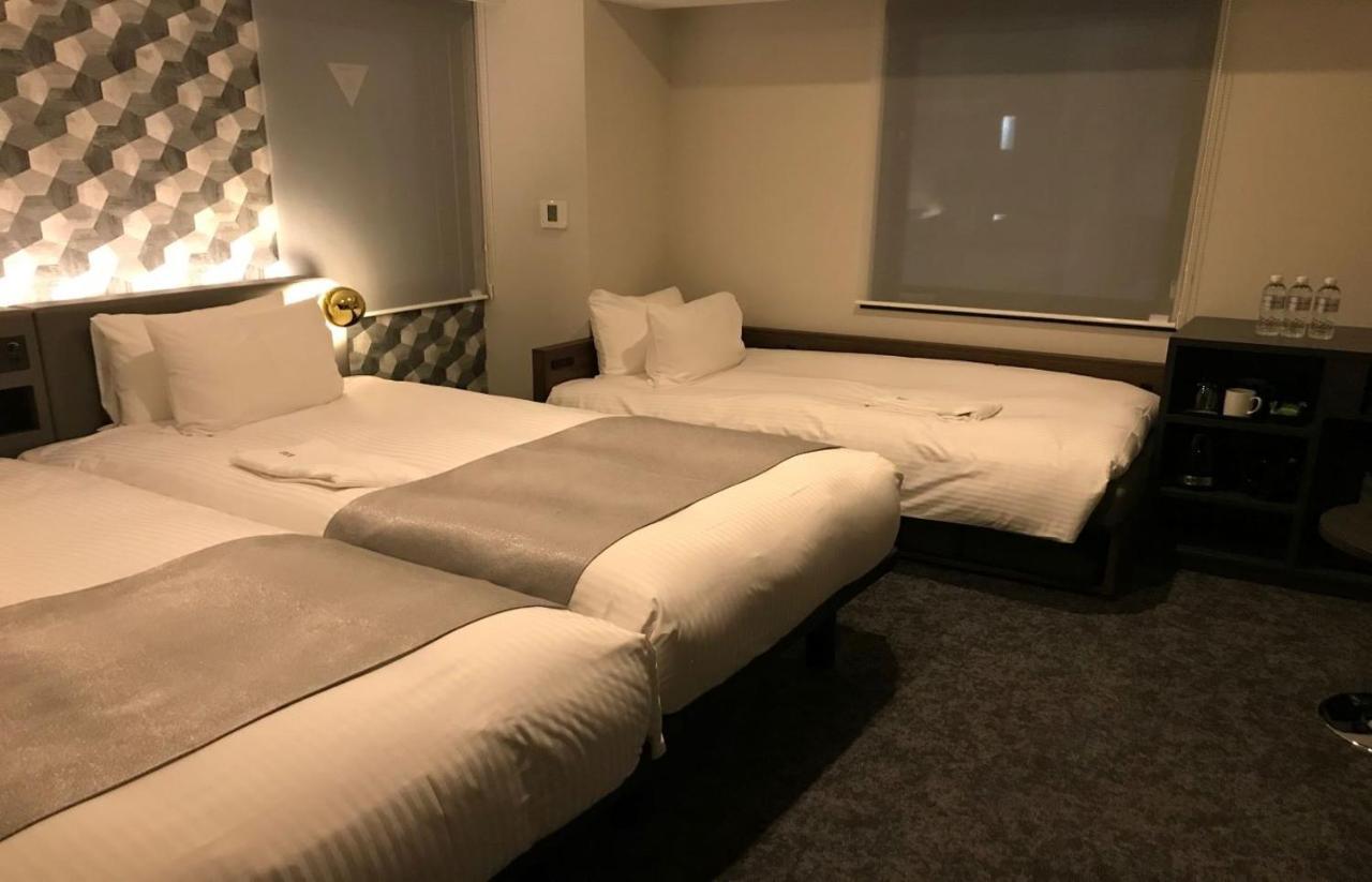 Grids Premium Namba Hotel 4*