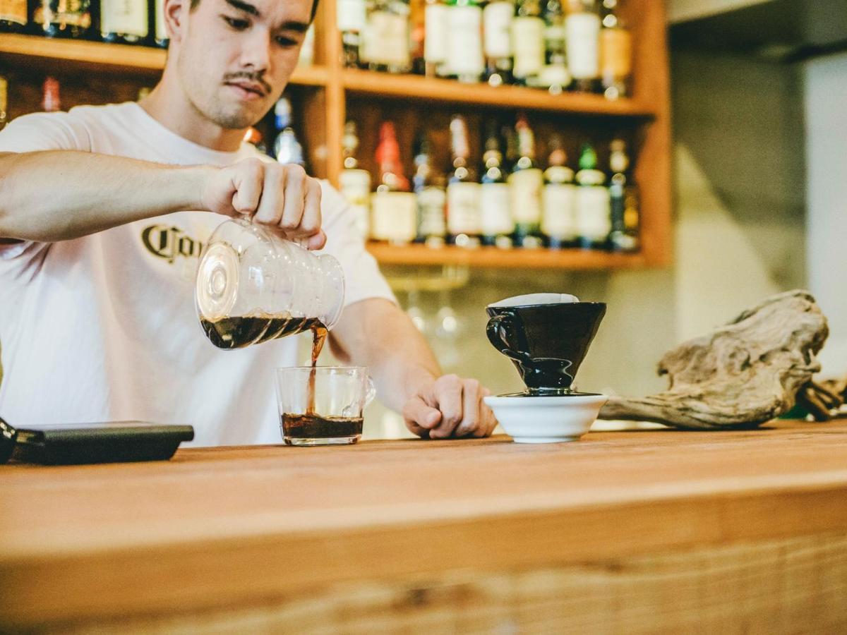 Hippo And Cafe Bar