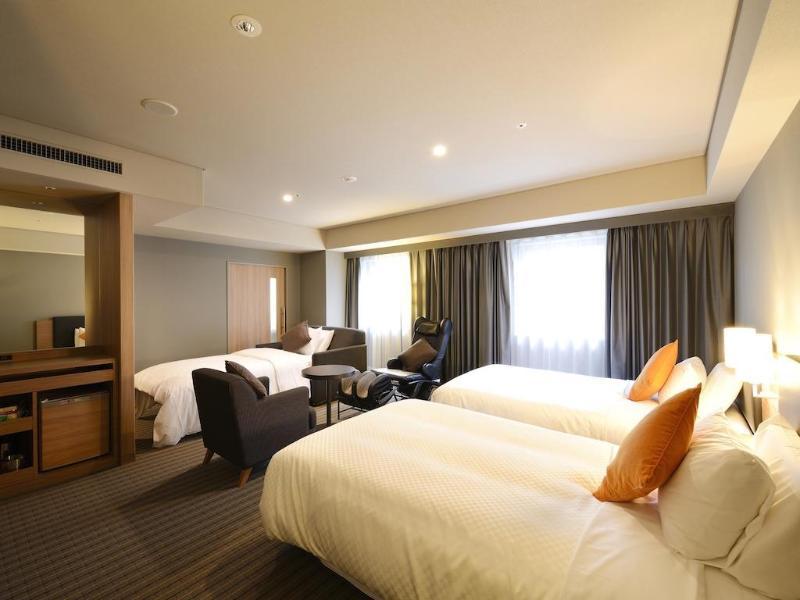 Unizo Yodoyabashi Hotel 3*