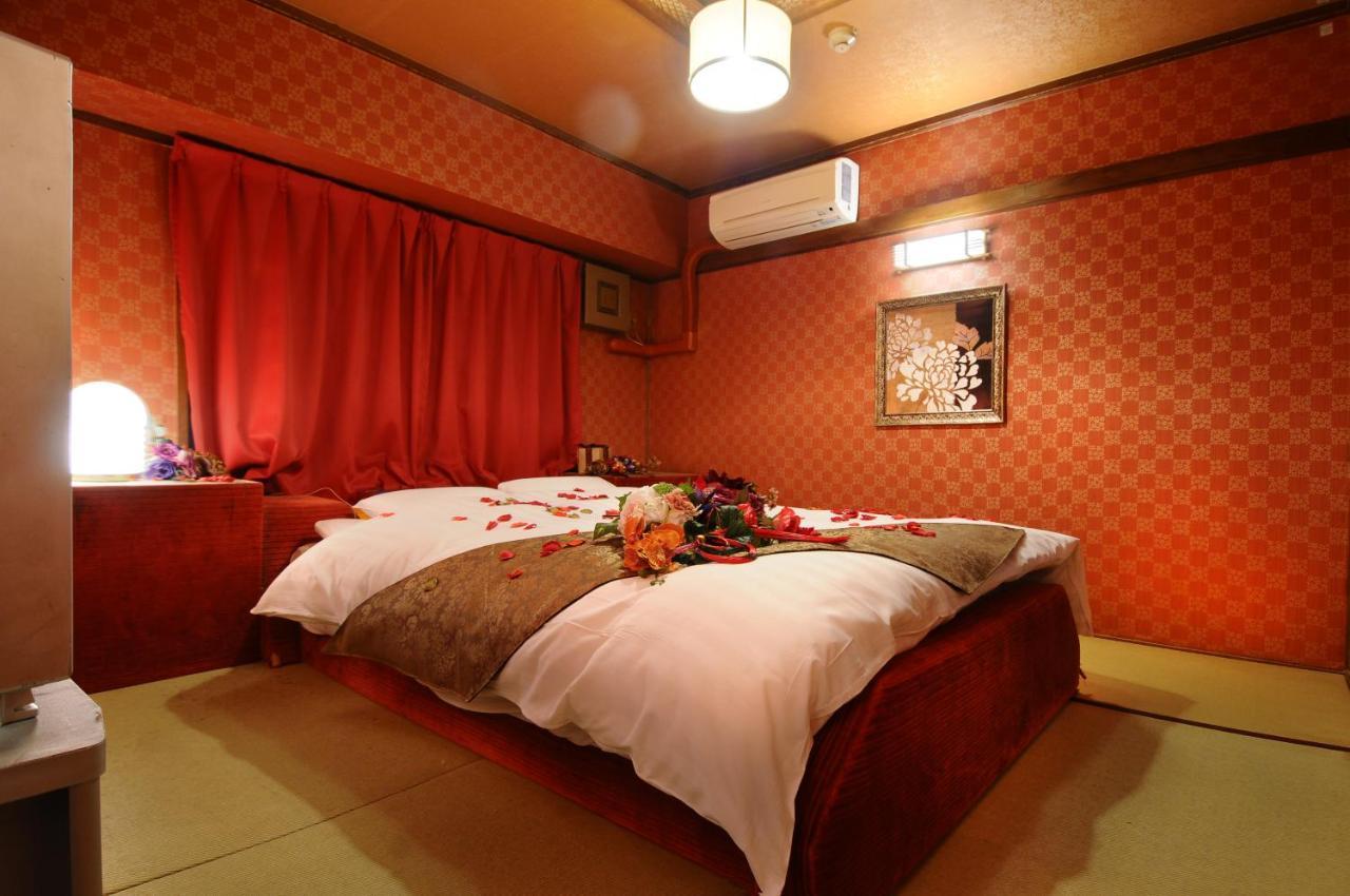 Namba Alpha (adults Only) Hotel do amor