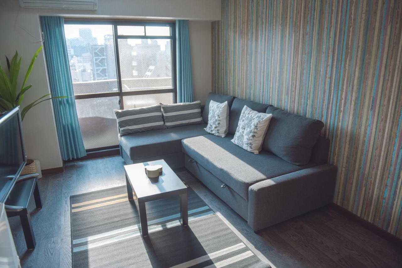 Liberty Palace Apartment1 *