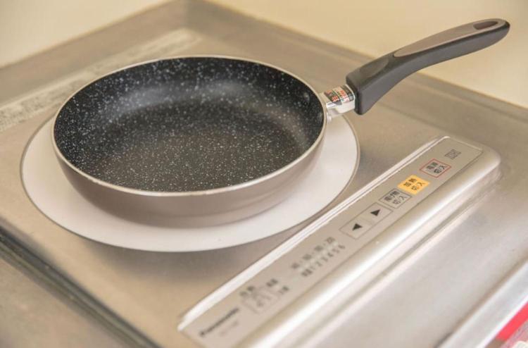 道頓堀から徒歩1分 キッチン完備 *