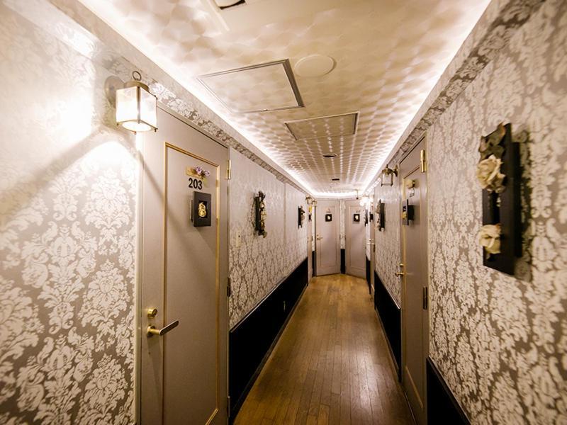 Love hotel Namba Little Chapel (adults Only) 2*