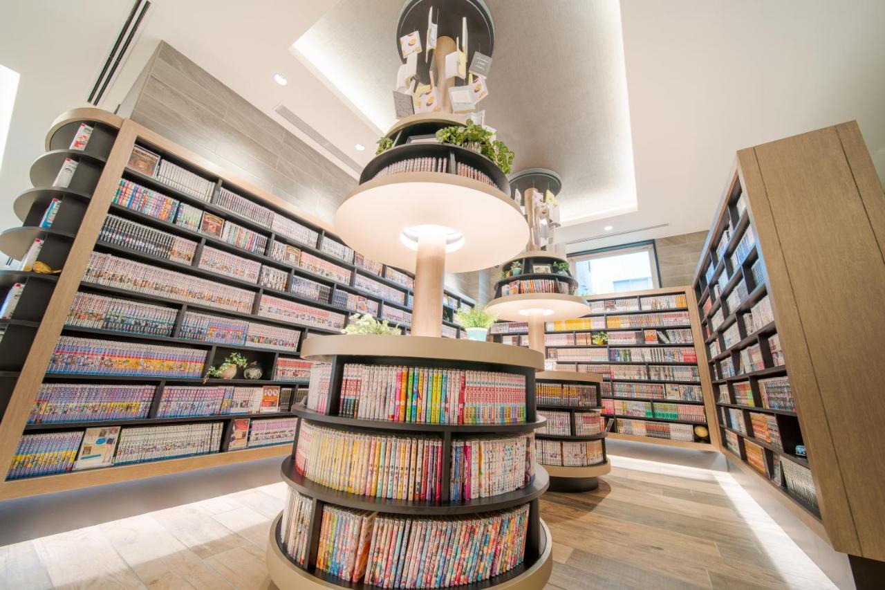 Hotel Quintessa Shinsaibashi Comic & Books