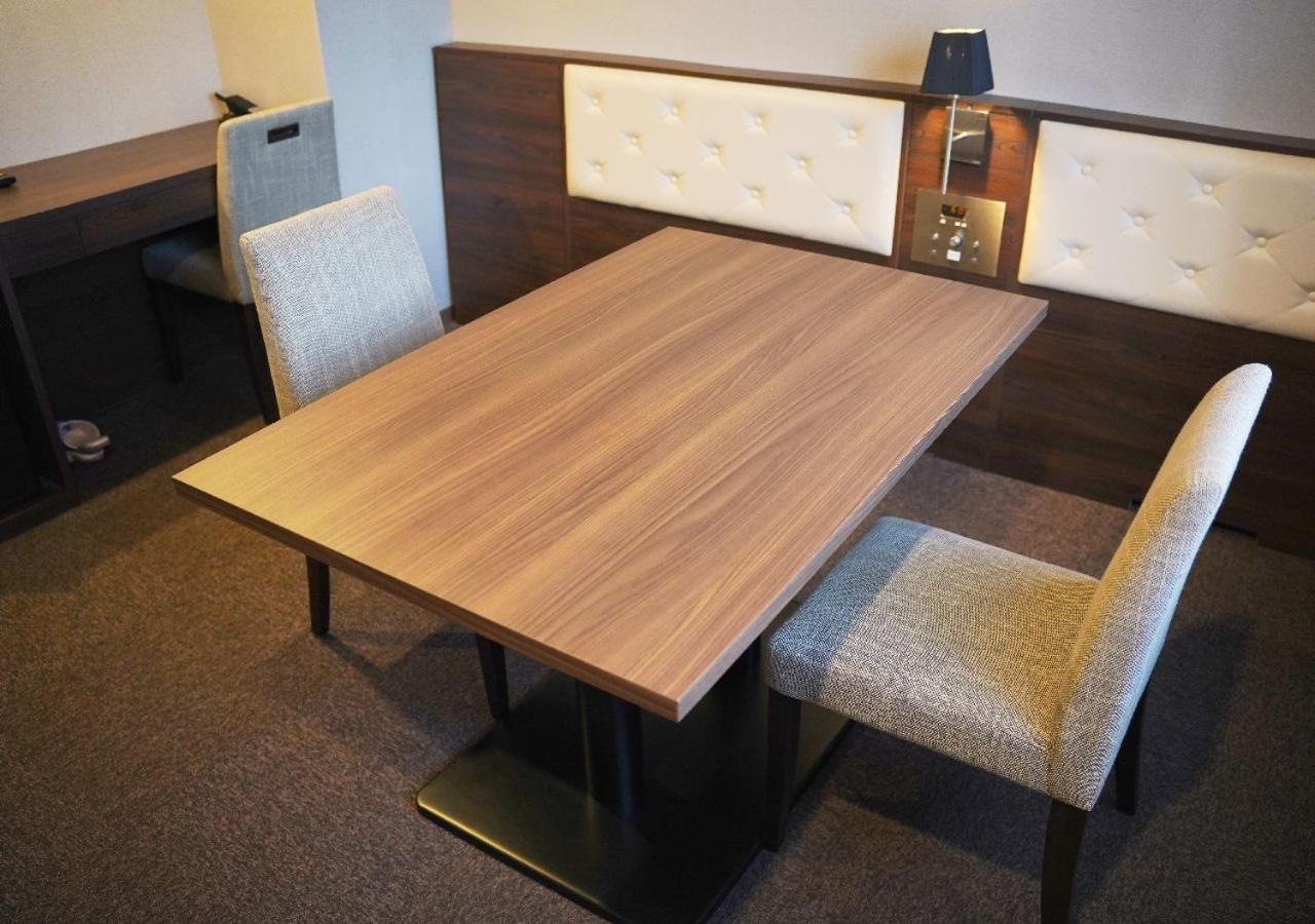 Welina Premier Shinsaibashi Hotel Osaka