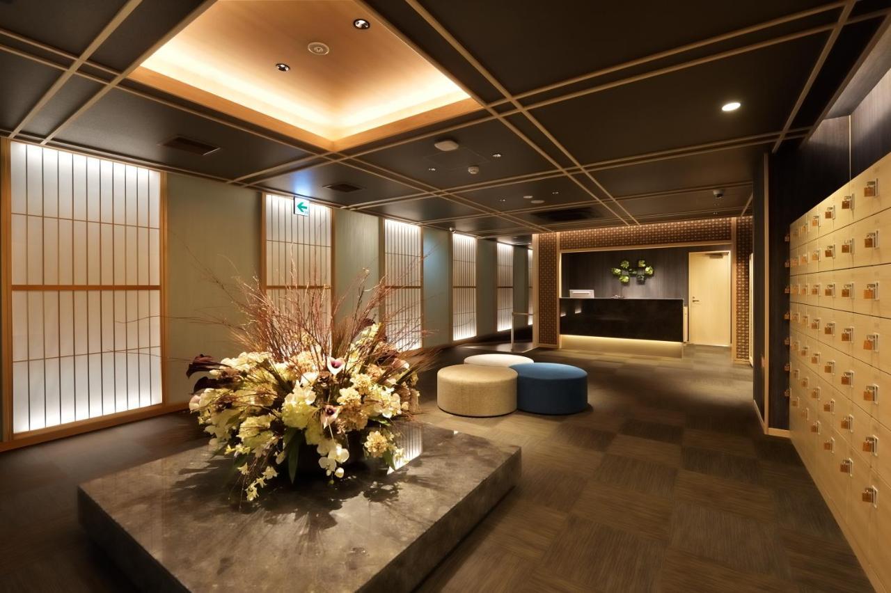 Hotel cápsula & Capsule J-ship Namba 3*