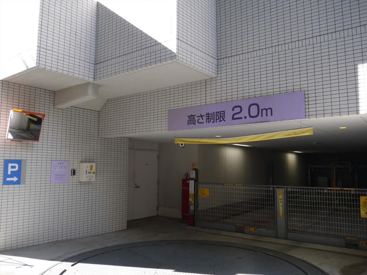 Western Fino Shinsaibashi