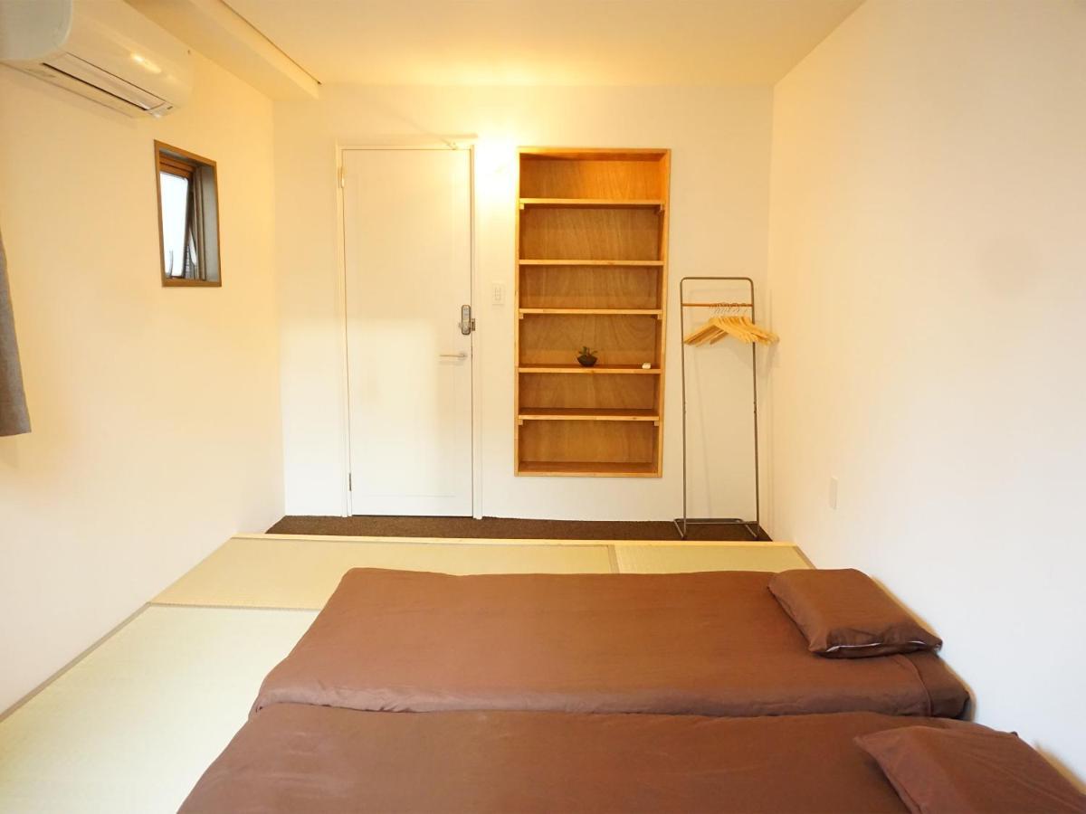 Beehive Guest house Osaka