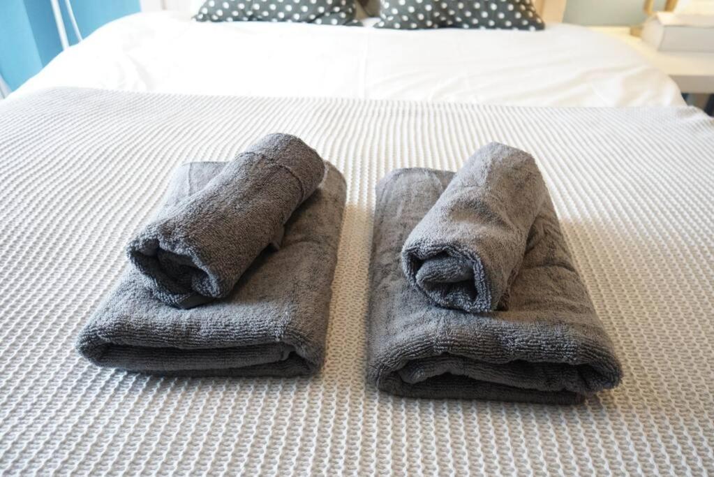 Fu-rin 3mins Walk To Station/6mins Nanba/16mins Umeda Apartment Osaka