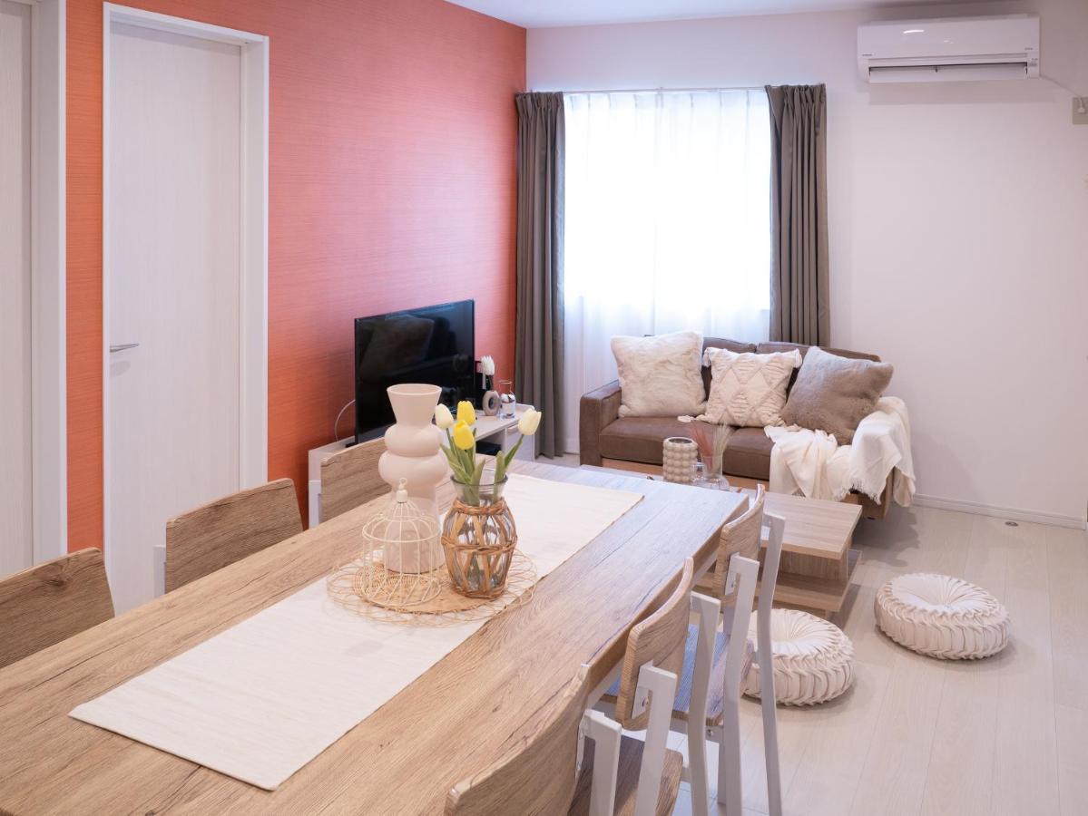The Bird Tennoji Villa *