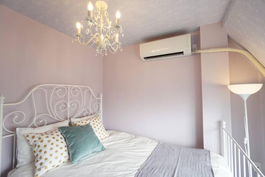 Fu-rin 3mins Walk To Station/6mins Nanba/16mins Umeda Apartment