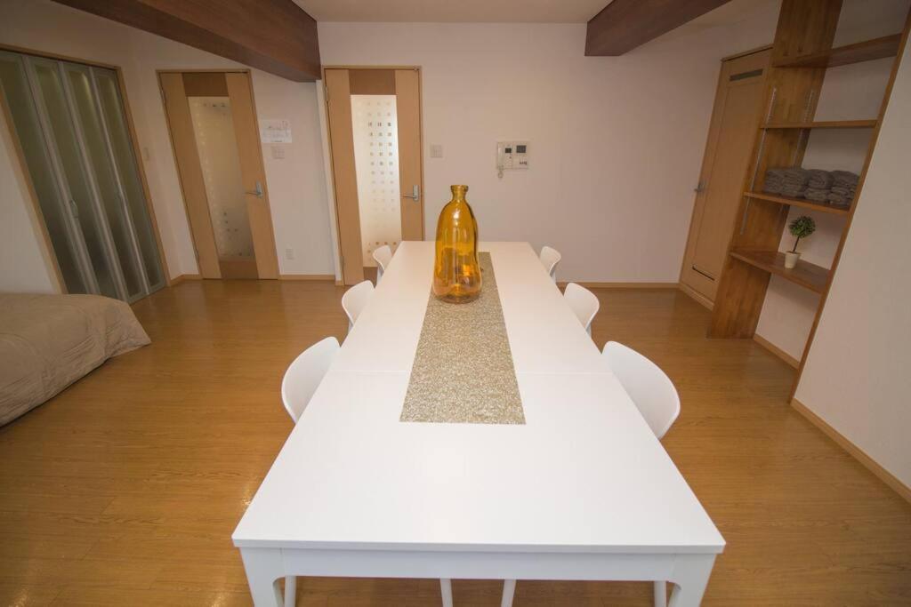 Apartment J-lumina 902
