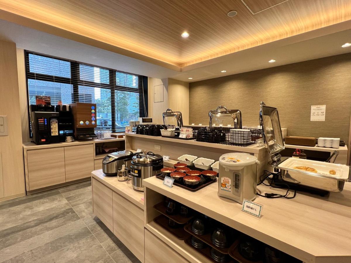 Hotel Smile Nakanoshima 3*