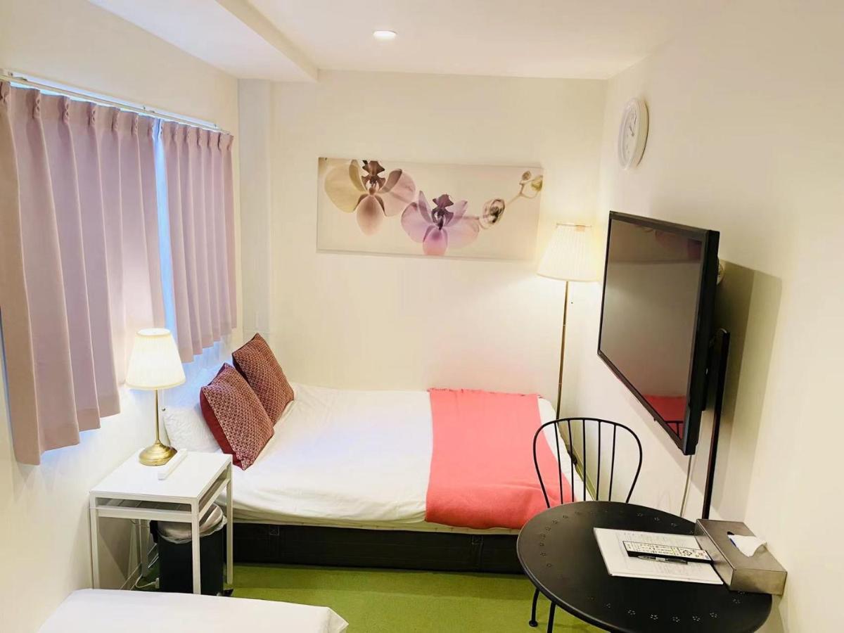 Apartment Namba Garden Square