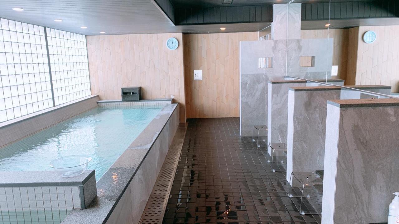 First Midosuji Namba Capsule hotel