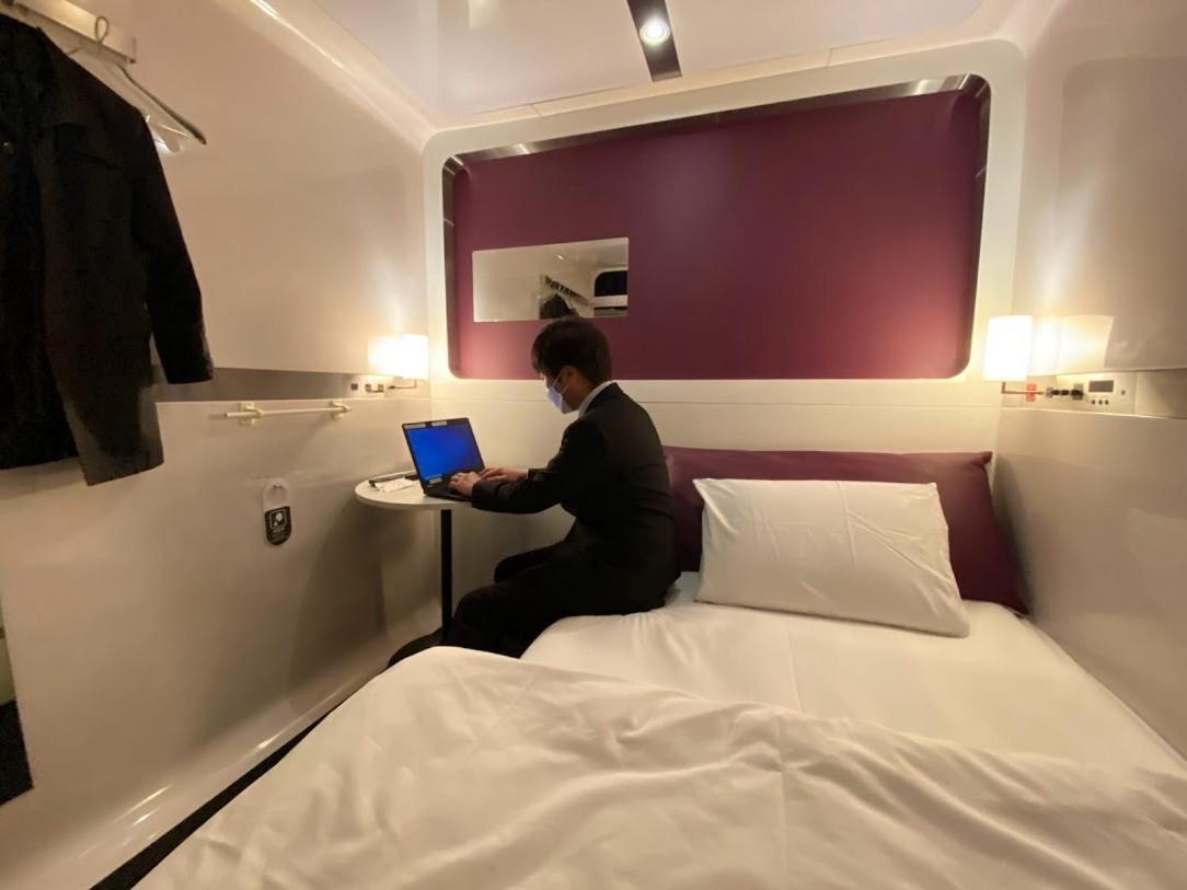 Capsule hotel First Midosuji Namba