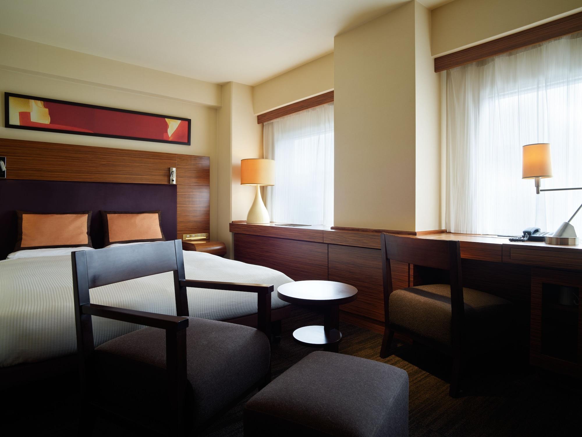 Hotel Mitsui Garden Yodoyabashi 4*