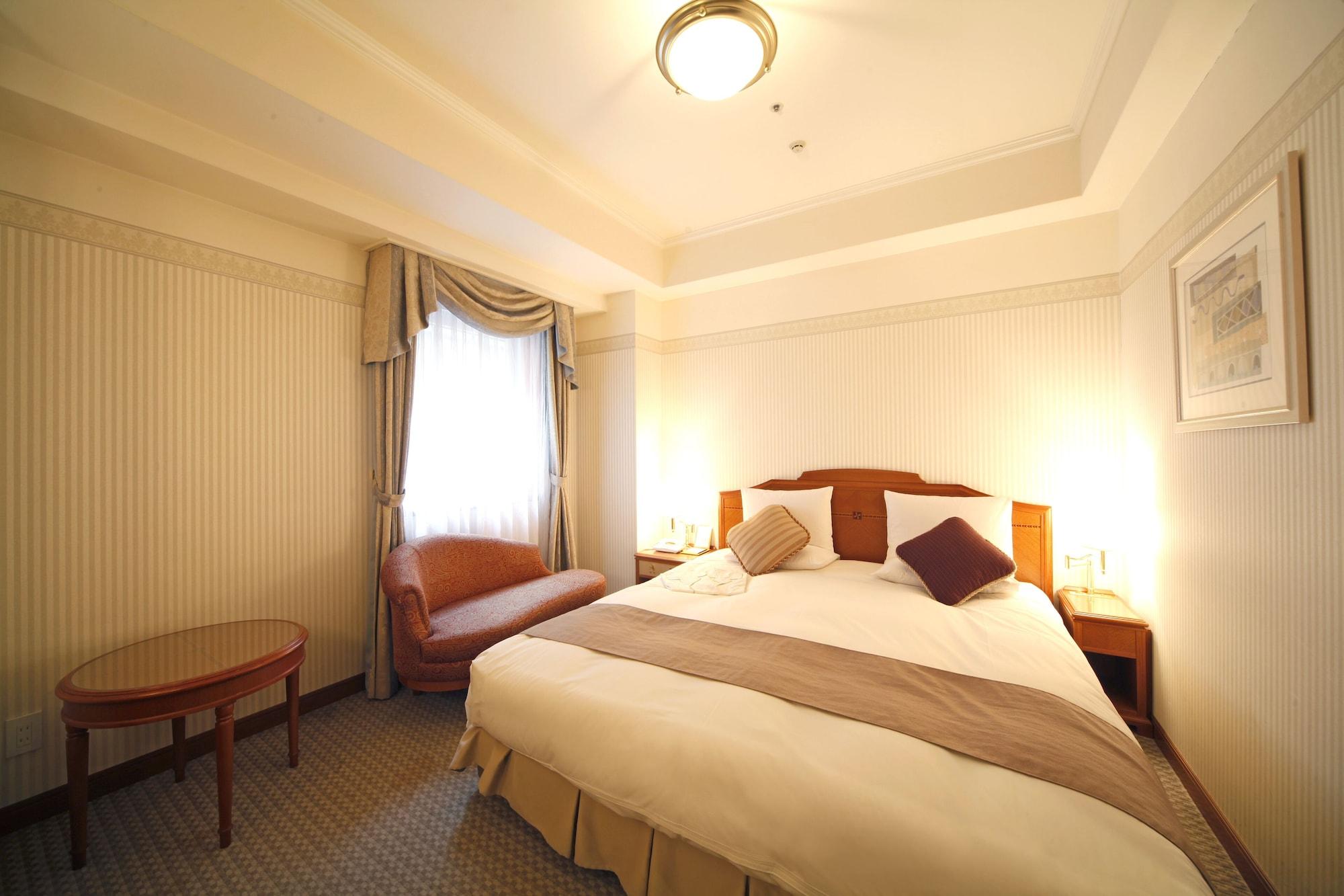 Koko Shinsaibashi Hotel