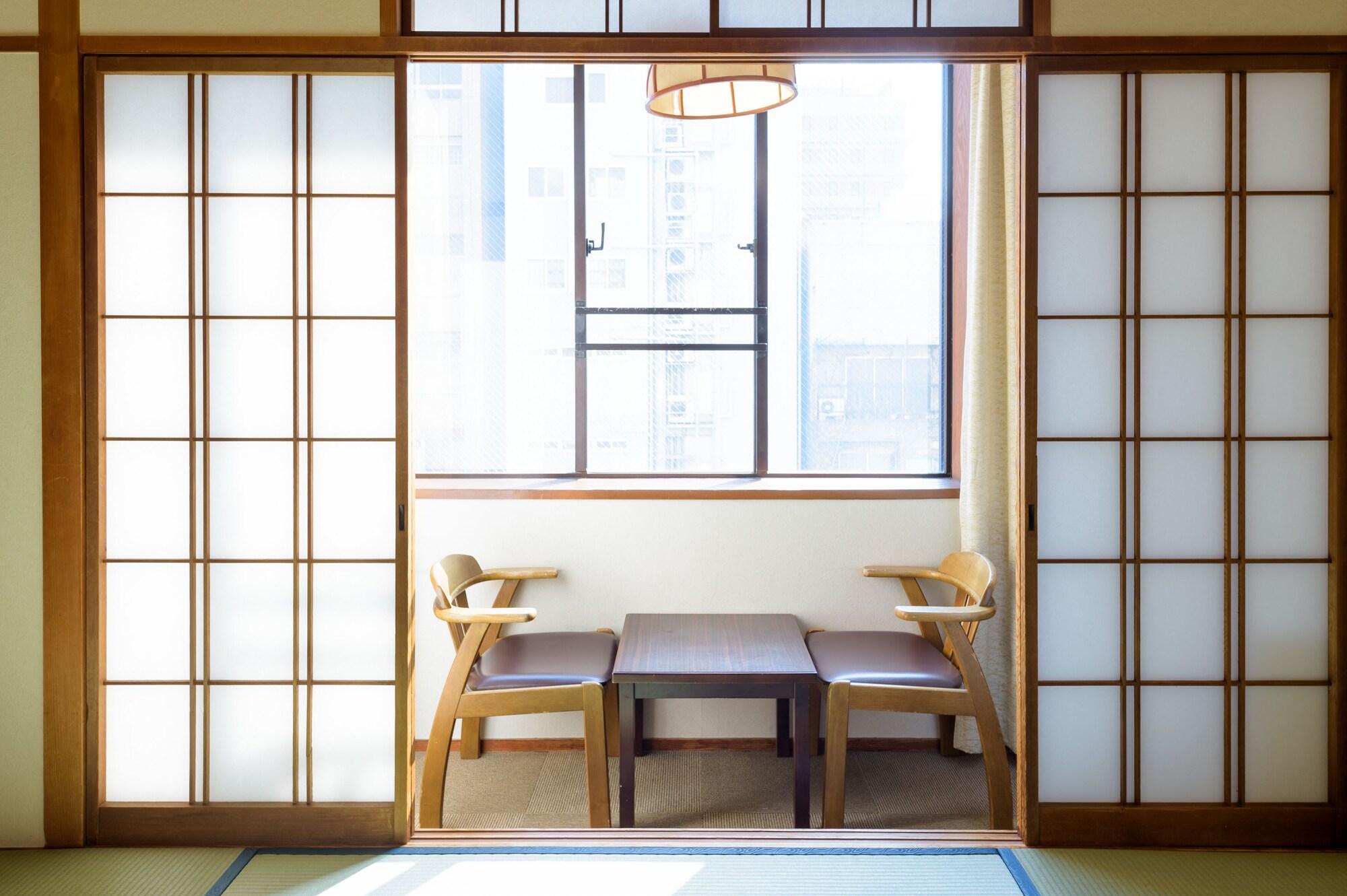 Yamatoya Honten 3*