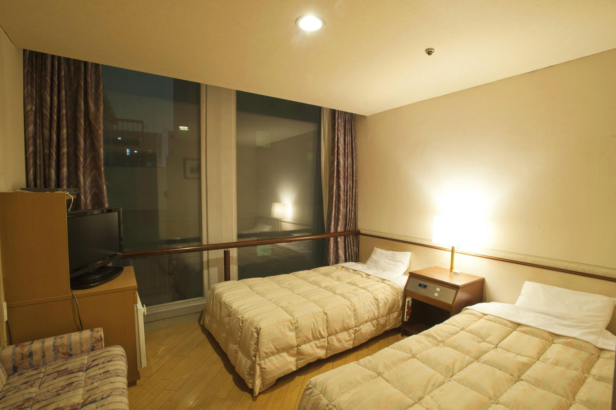 Castle Hotel Osaka