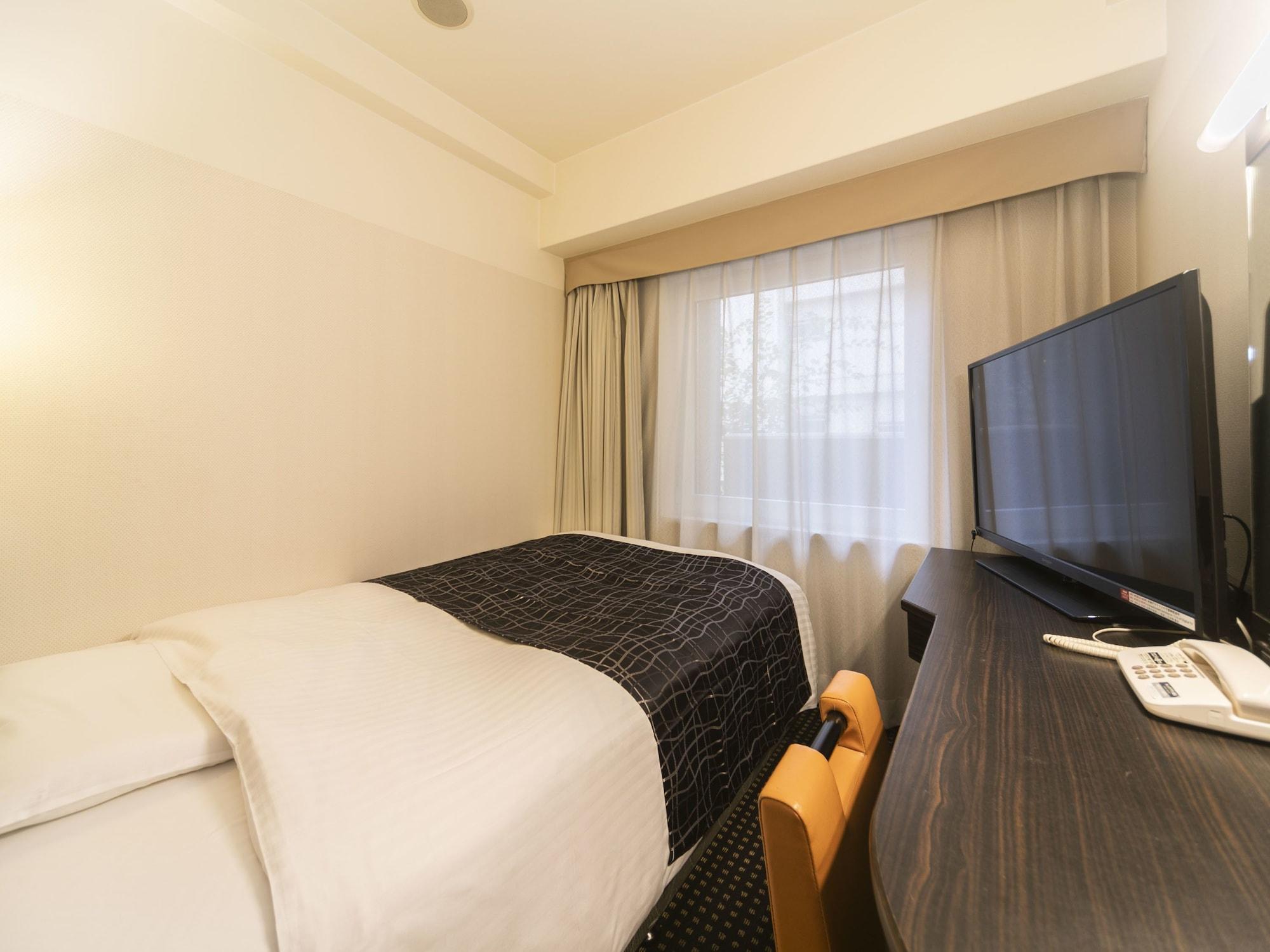 Apa Tanimachi 4chome Ekimae Hotel 3*