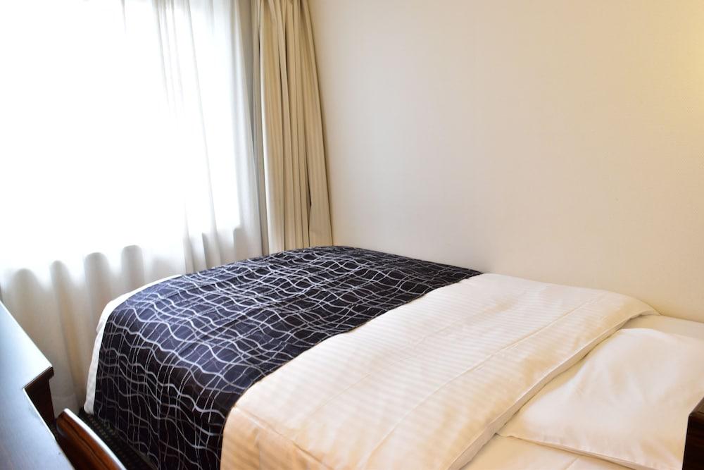 Apa Tanimachi 4chome Ekimae Hotel Osaka