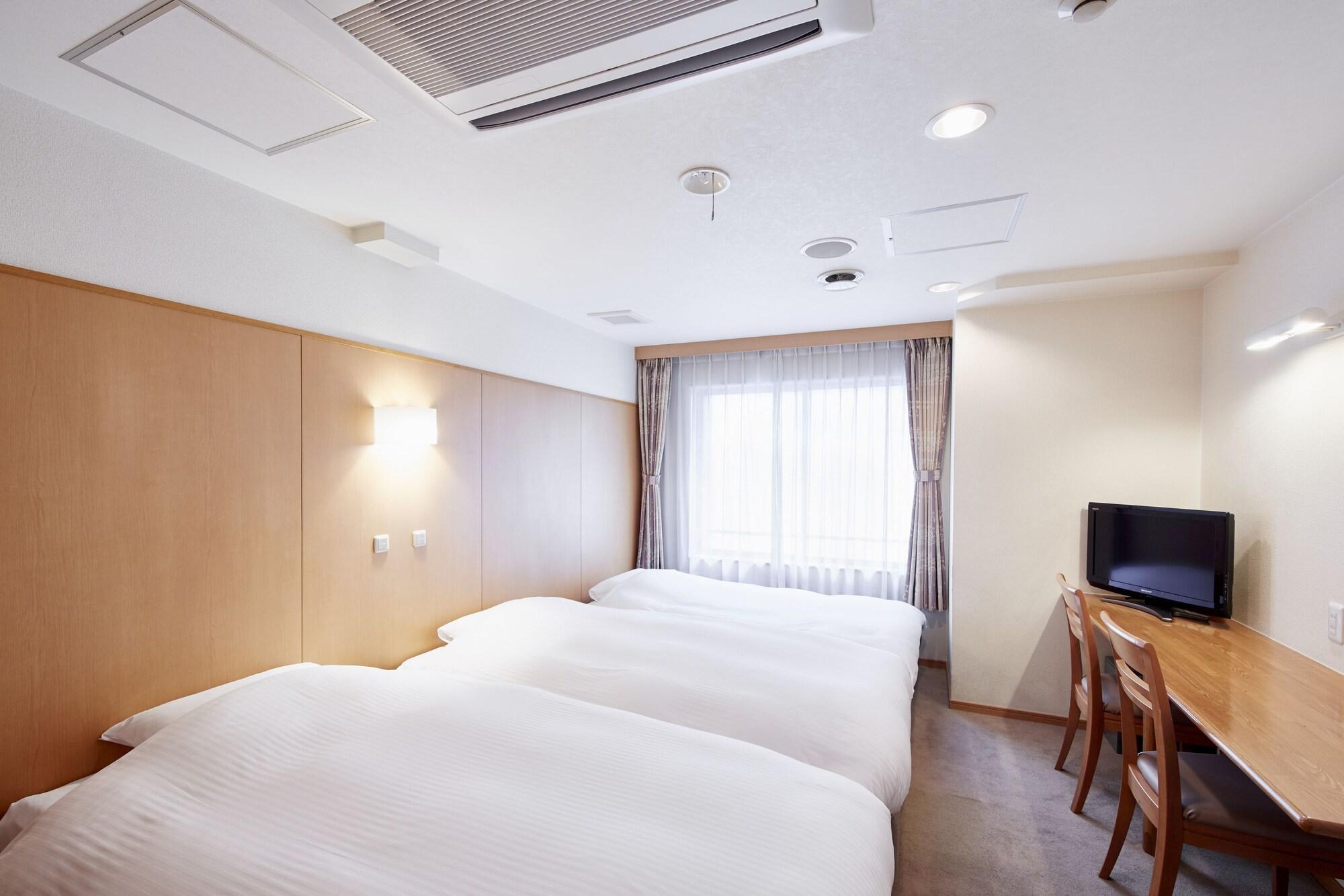 Le Botejour Nanba Economy hotel 2*