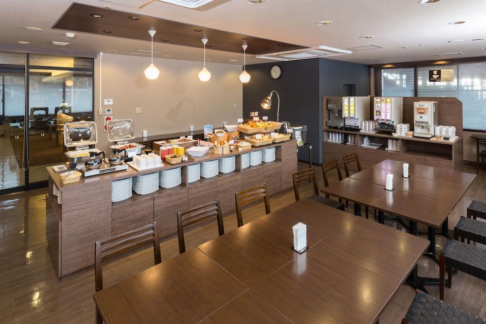 Via Shin Hotel 3*