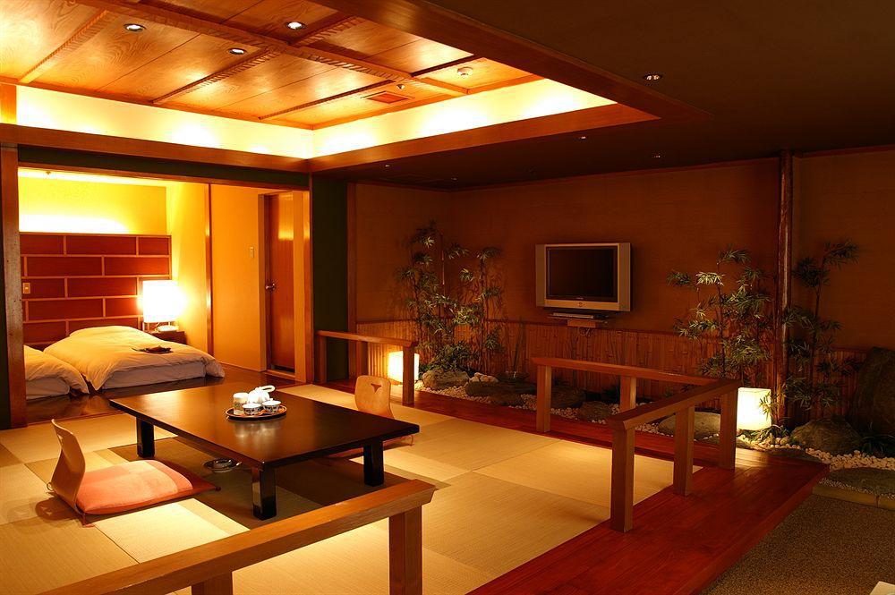 Ichiei Hotel 4*