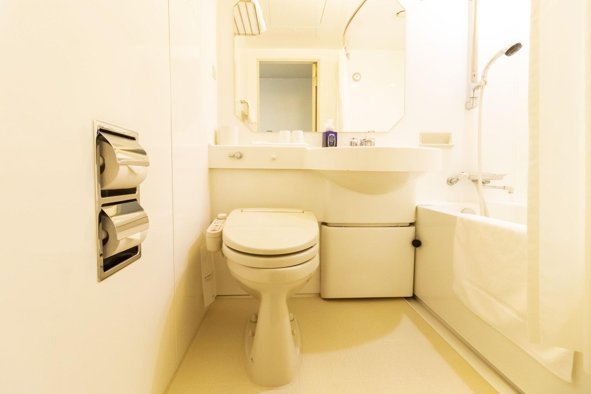 Fukuracia Osaka-bay Hotel 3*