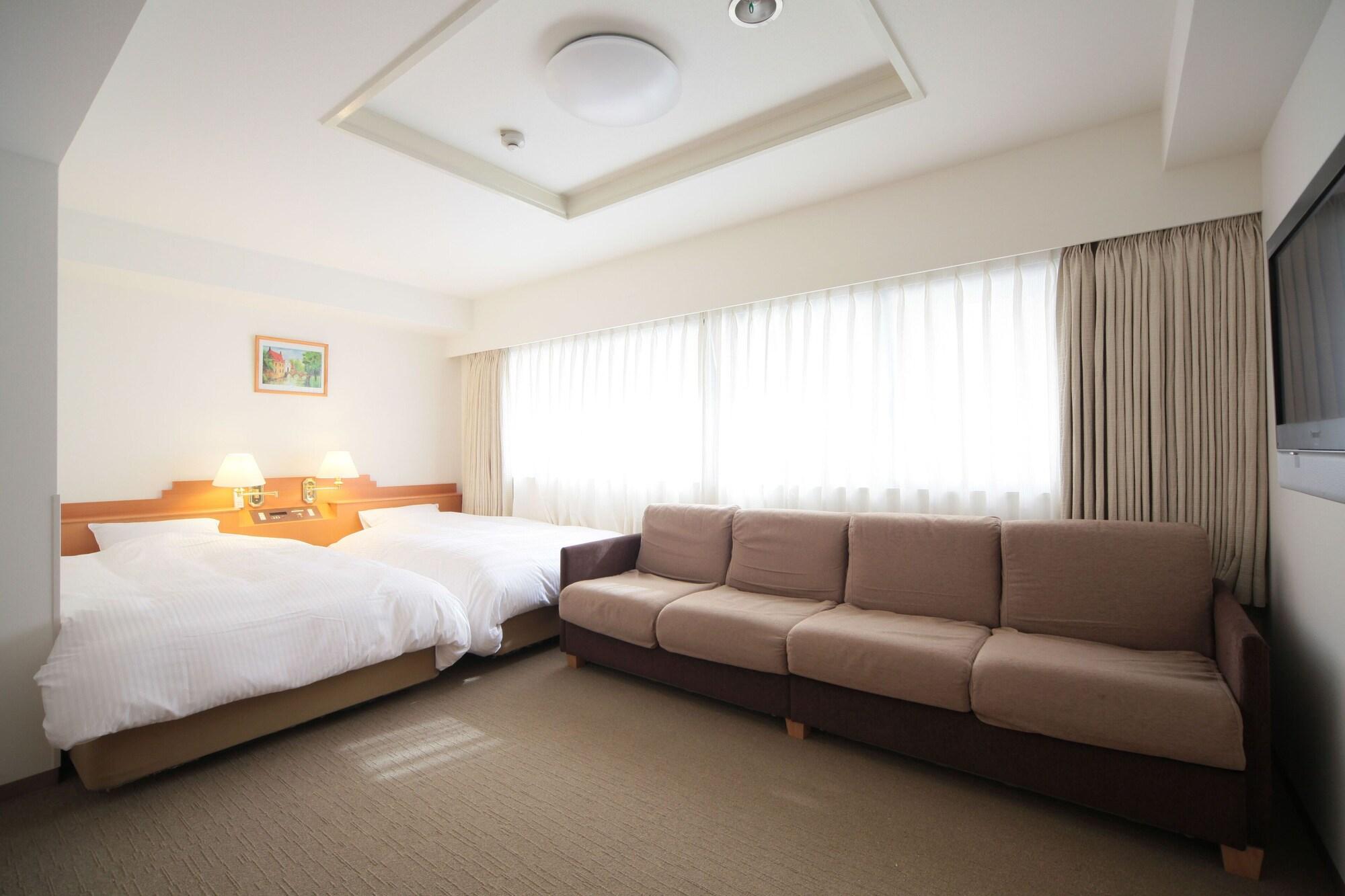 Shin-osaka Station Hotel