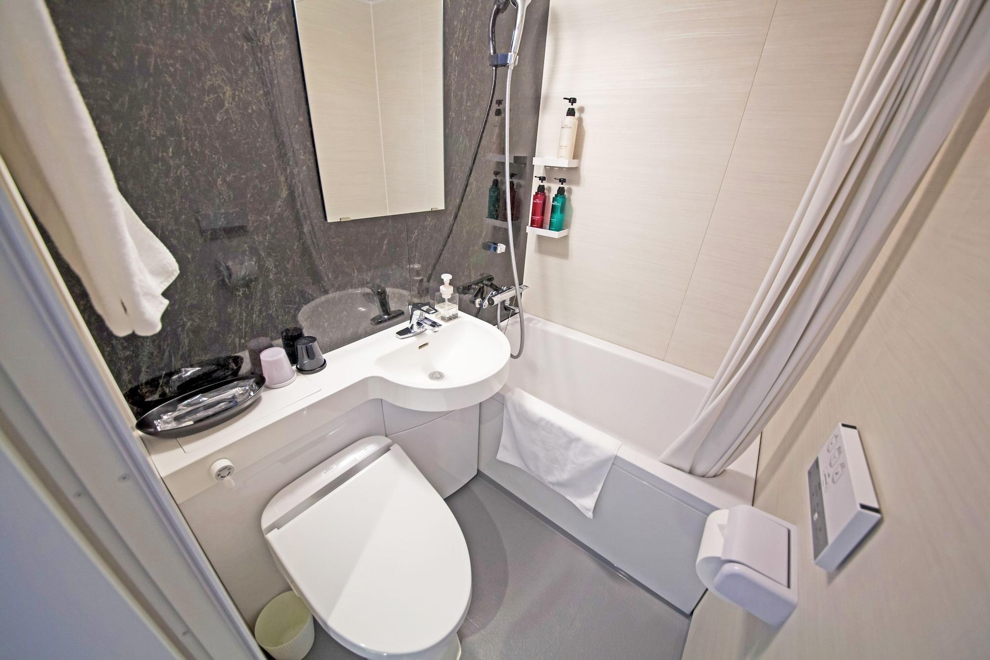 Fp South-namba Hotel 3*