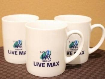 Livemax Namba 2*
