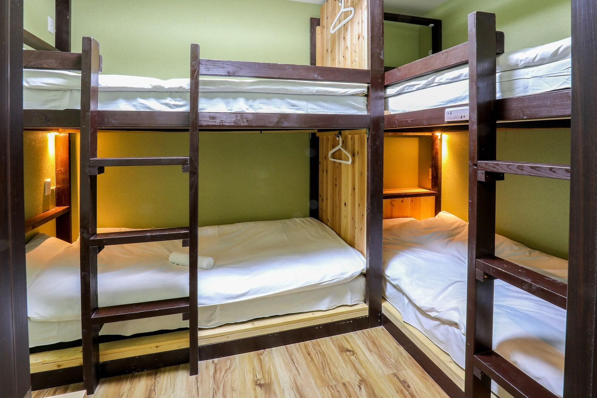 Hostel Nerarel Namba