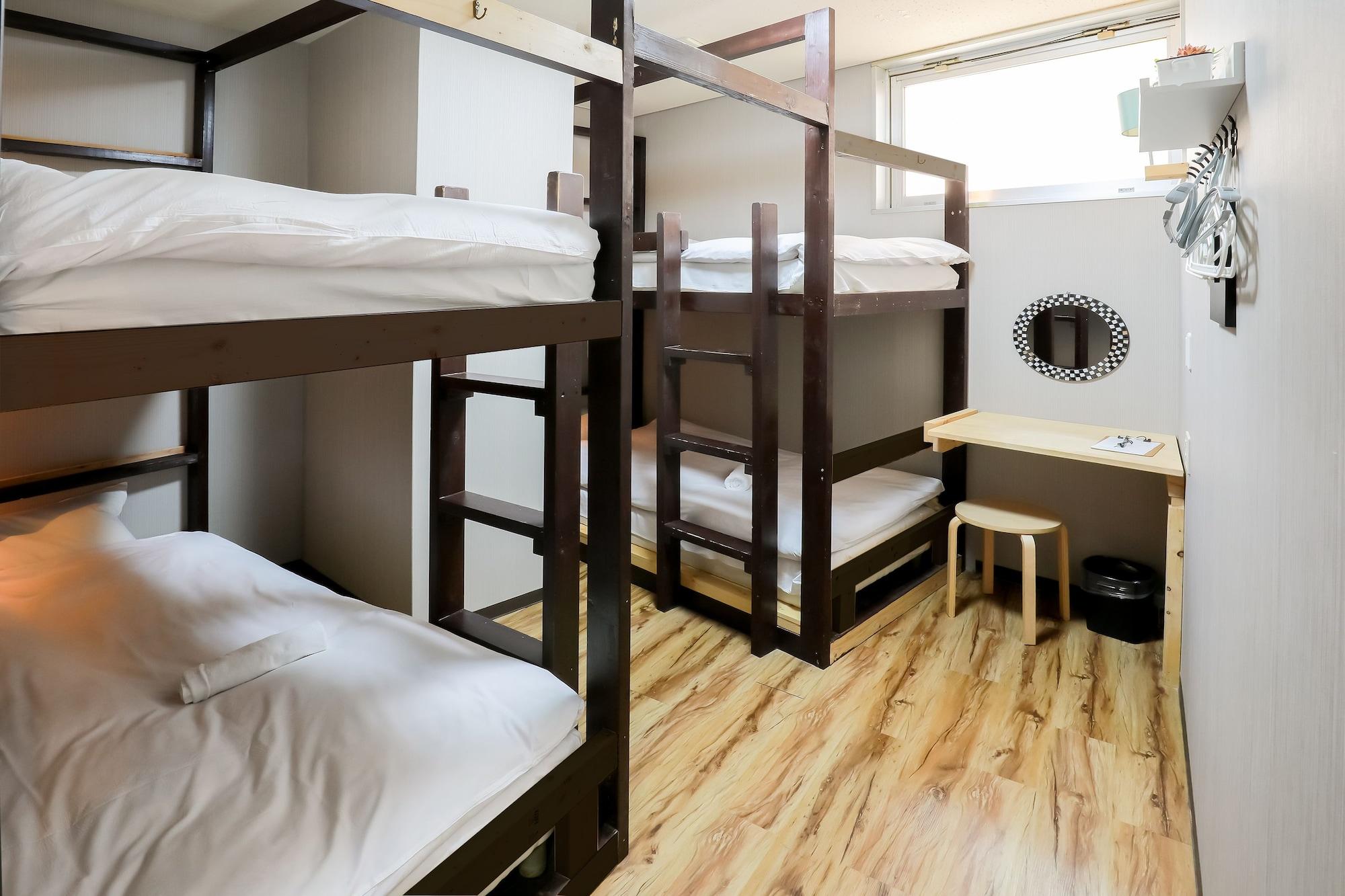 Nerarel Namba Hostel Osaka