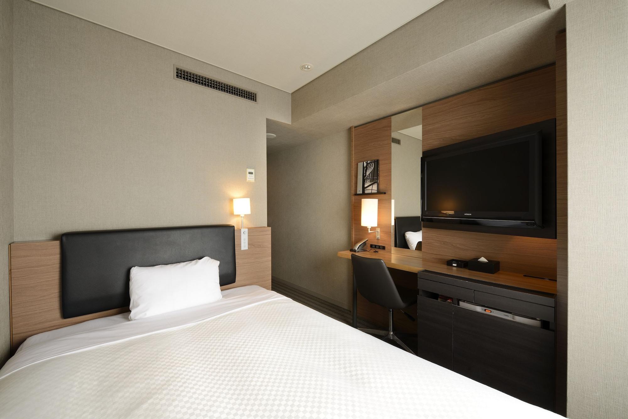 Hotel Unizo Yodoyabashi 3*