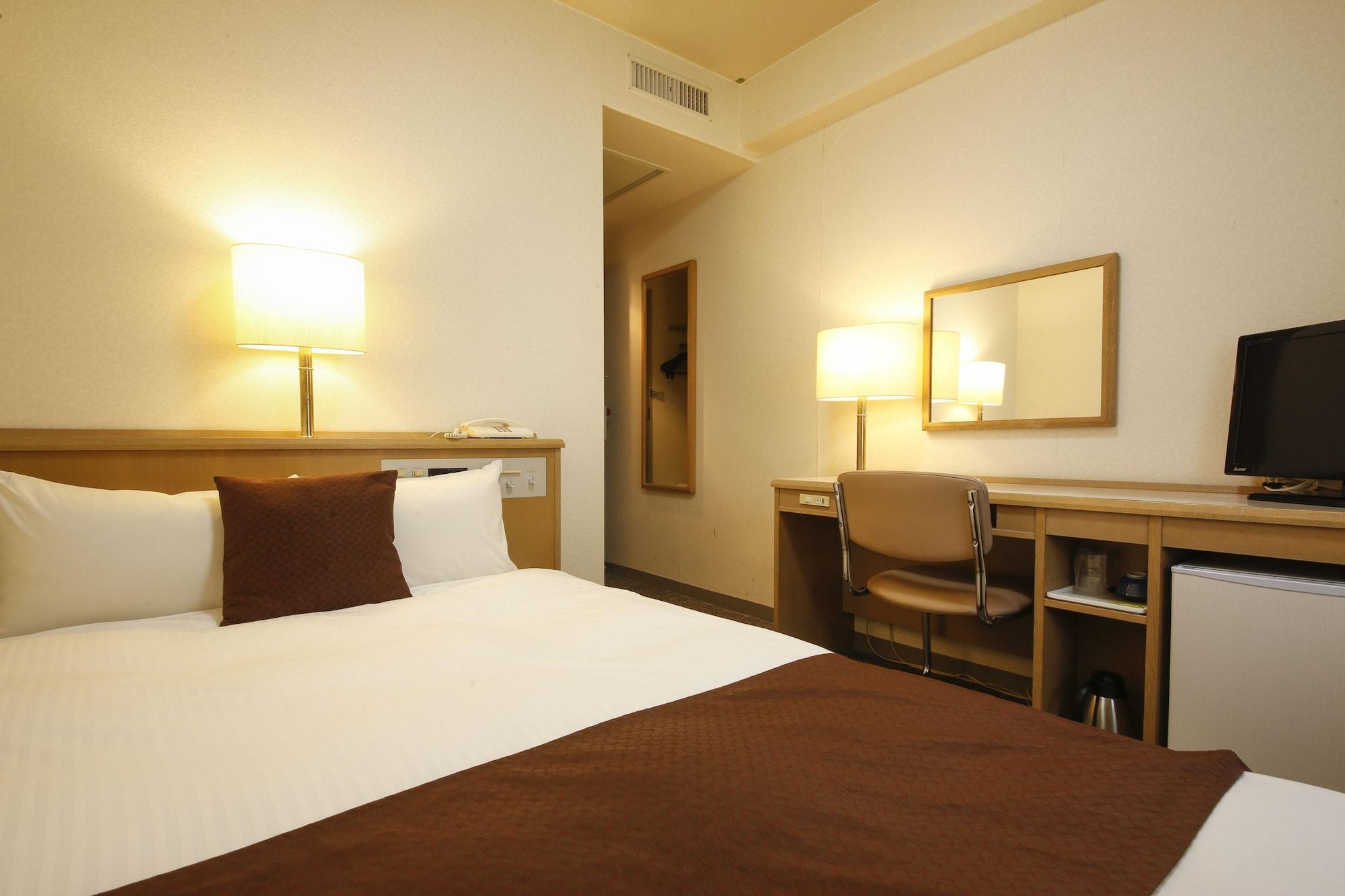 Hotel Shin-osaka Sunny Stone