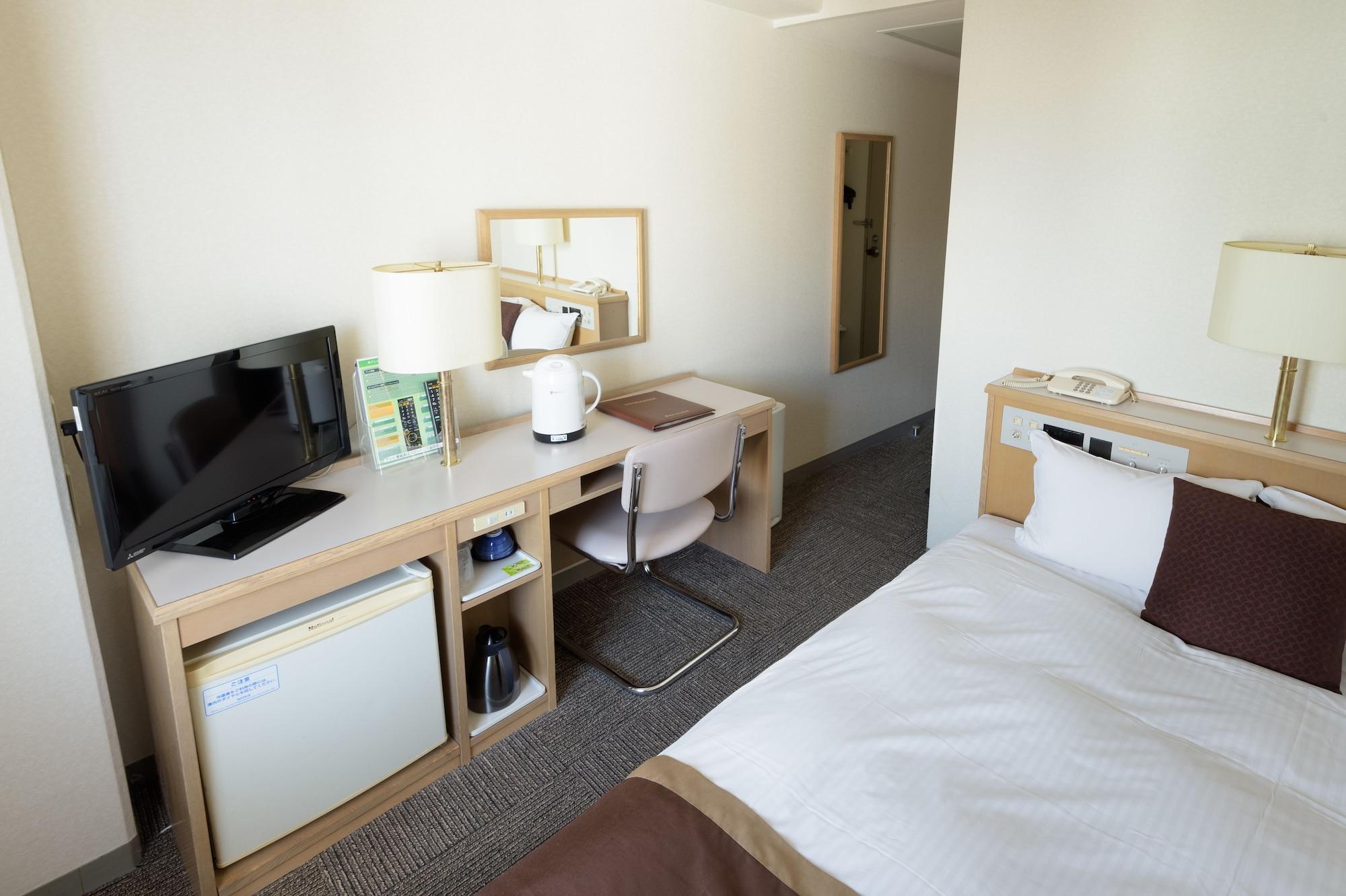 Hotel Shin-osaka Sunny Stone