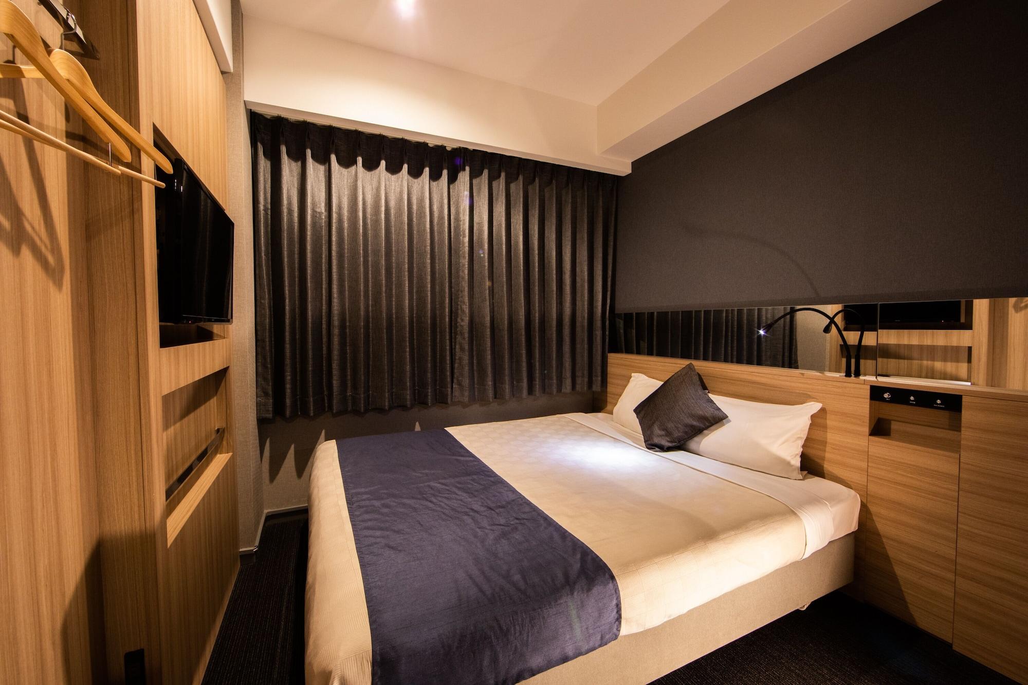 Hotel Quintessa Shinsaibashi Comic & Books Osaka