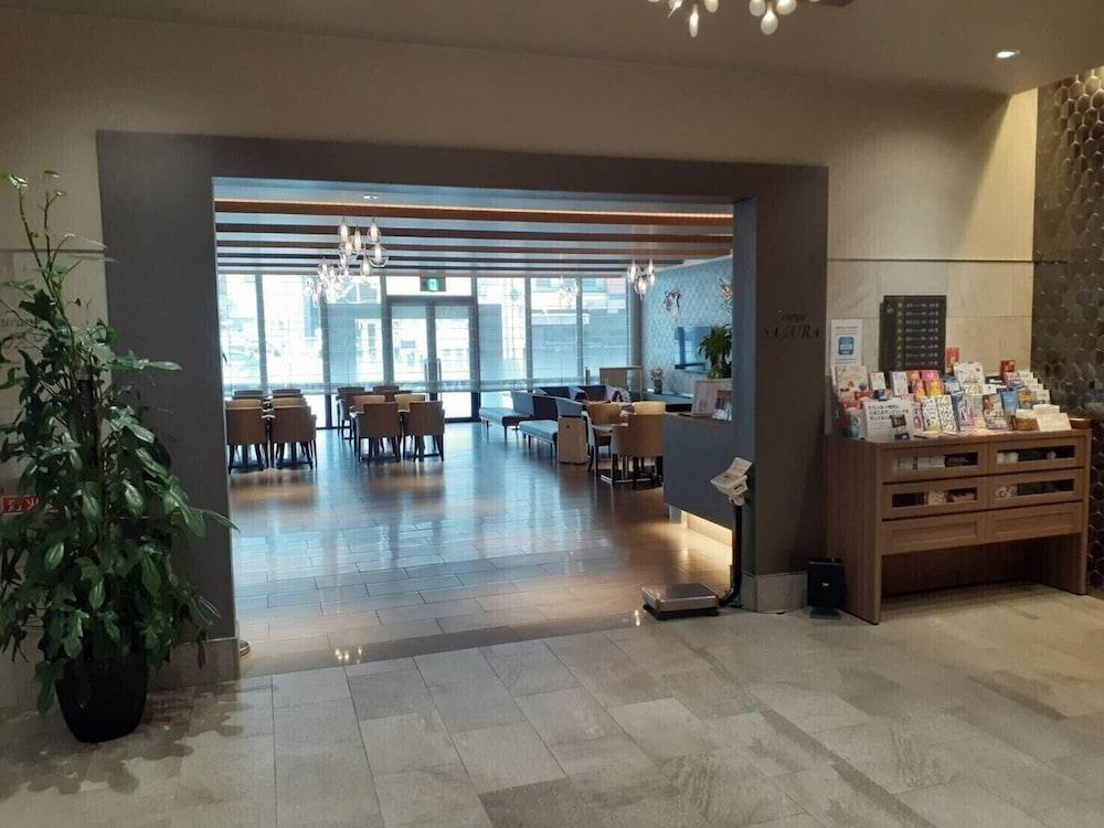 Shinsaibashi Grand 3*