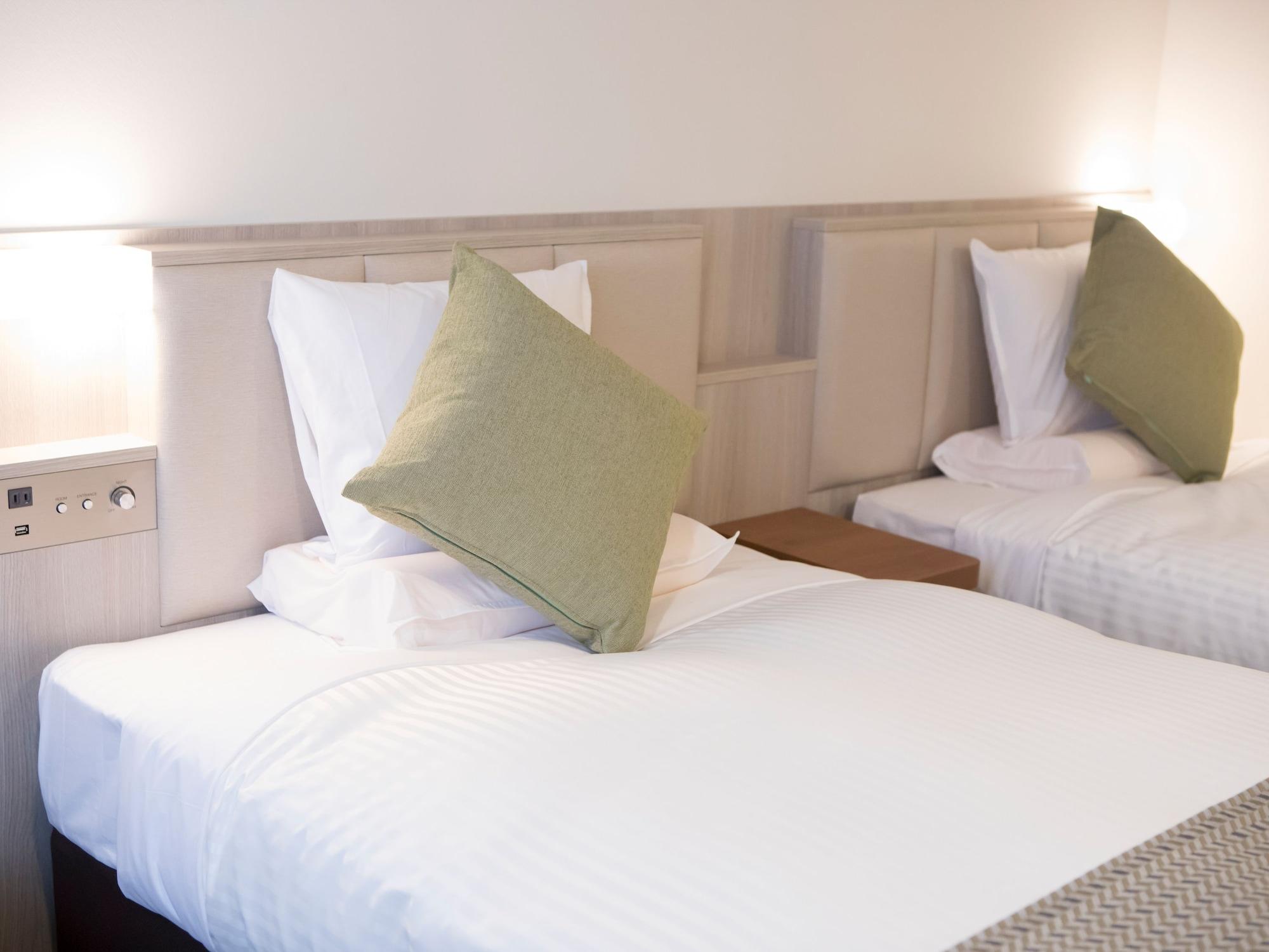 Hotel Mystays Midosuji Honmachi 3*