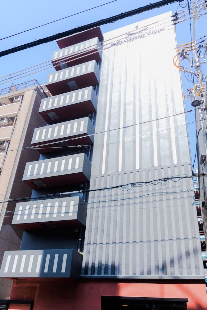 Hotel Kuromon Crystal 4*