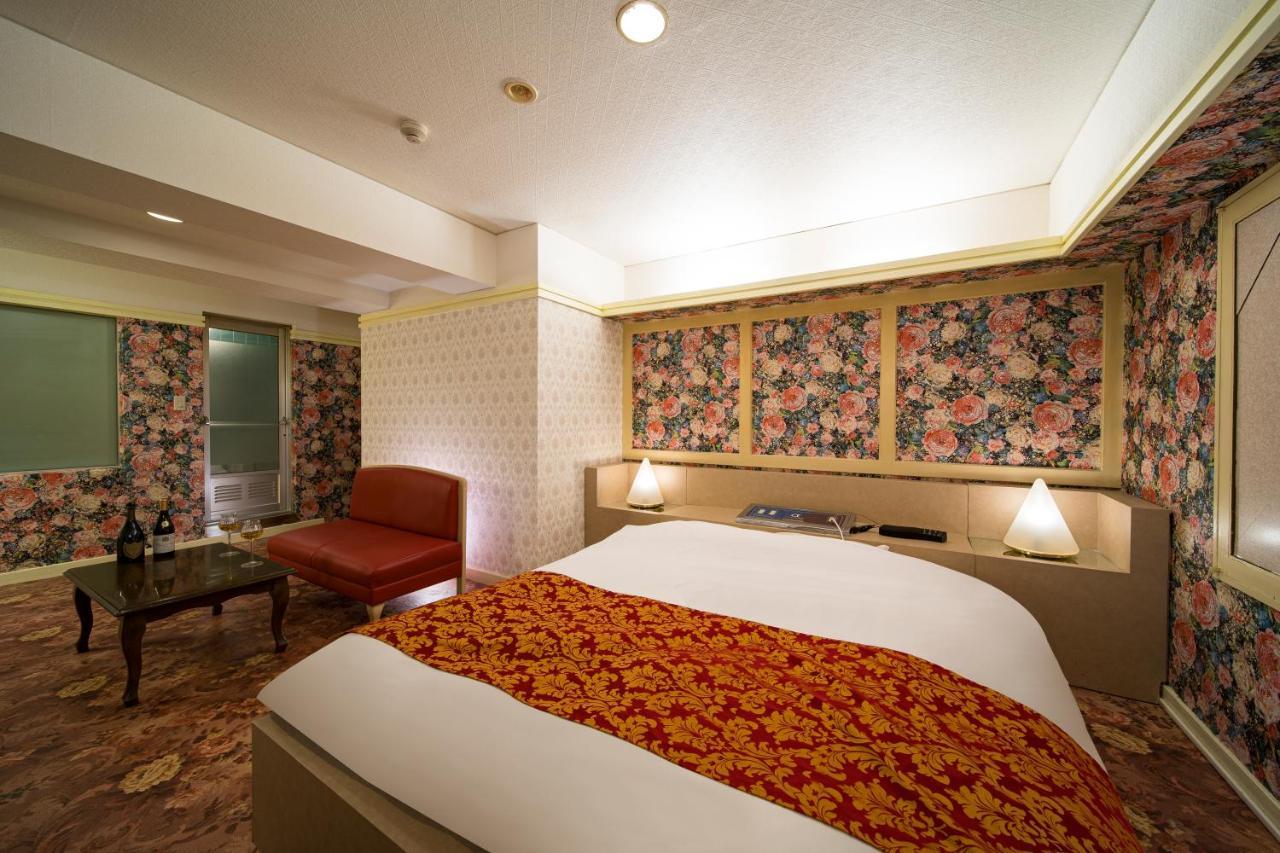 Namba Alpha (adults Only) Hotel do amor