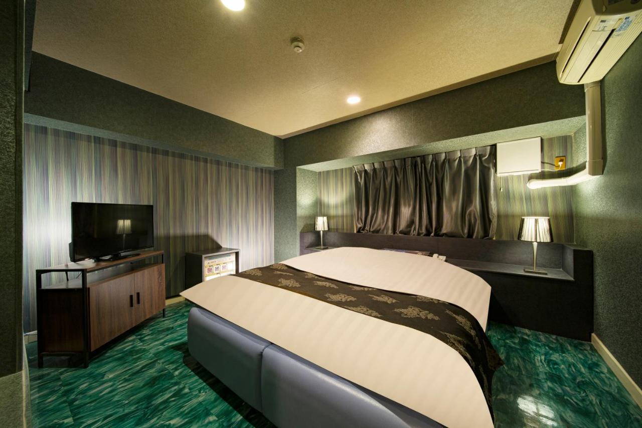 Namba Alpha (adults Only) Hotel do amor