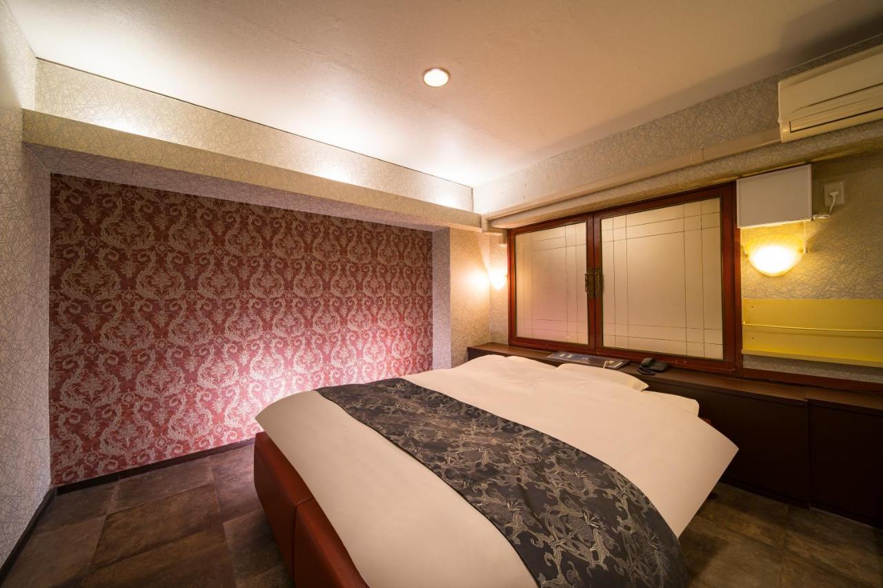 Namba Alpha (adults Only) Hotel do amor 2*